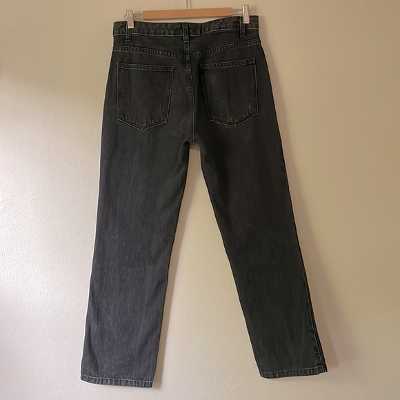 NEED SUPPLY Pen Fit High Rise Relaxed Straight Leg Jeans in Broken Black - Picture 9 of 16
